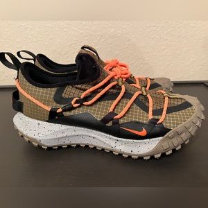 Nike ACG Mountain Fly Low Gore-Tex SE - Khaki/Orange - US Men’s 11.5